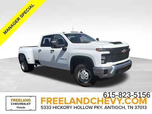 Used 2024 Chevrolet Silverado 3500 W/T w/ WT Convenience Package AWD/4WD image 1
