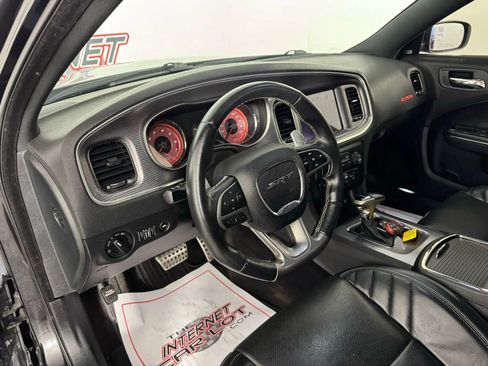 Used 2018 Dodge Charger SRT Hellcat RWD image 10