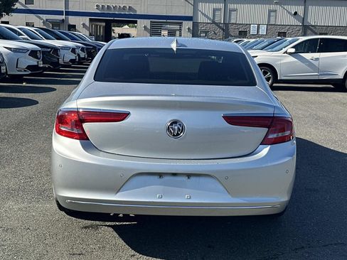 Used 2019 Buick LaCrosse Essence FWD image 3