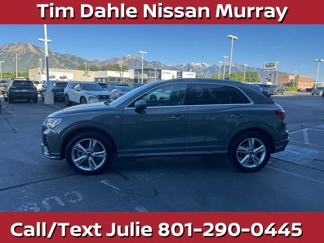 Used 2023 Audi Q3 2.0T Premium Plus w/ Premium Plus Package AWD/4WD image 7
