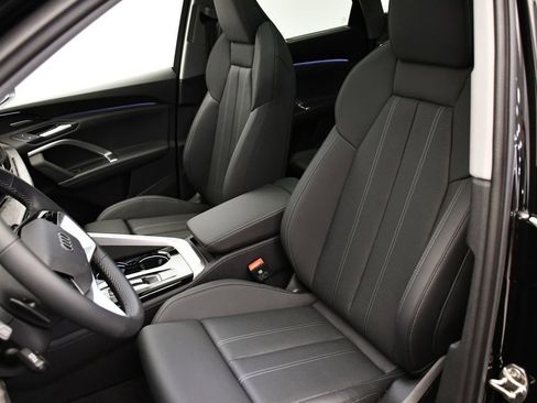 New 2025 Audi Q5 Premium Plus image 37