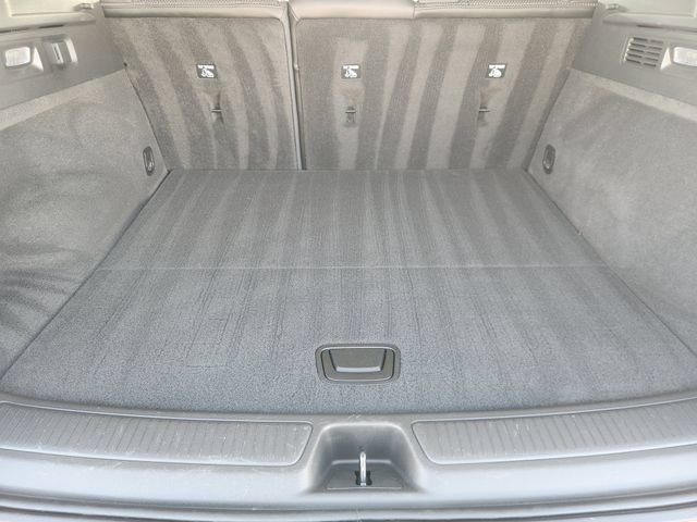 Used 2023 Buick Envision Preferred w/ Sport Touring Package AWD/4WD image 32