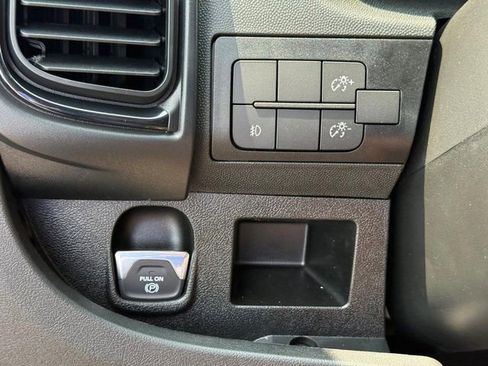 New 2025 RAM ProMaster 2500 w/ Premium Convenience Group image 25