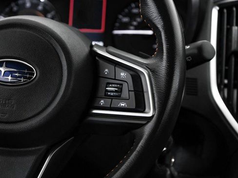 Used 2019 Subaru Crosstrek 2.0i Premium image 16