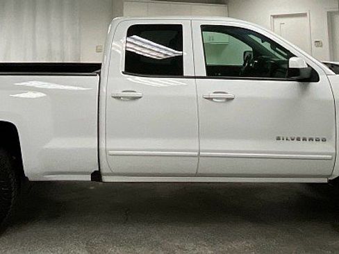 Used 2018 Chevrolet Silverado 1500 LT image 4