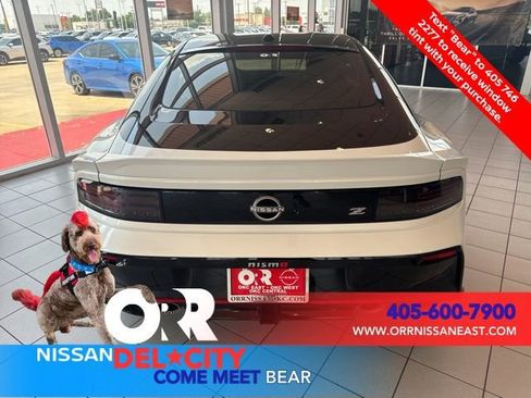 New 2024 Nissan Z NISMO w/ Floor Mat Package image 4