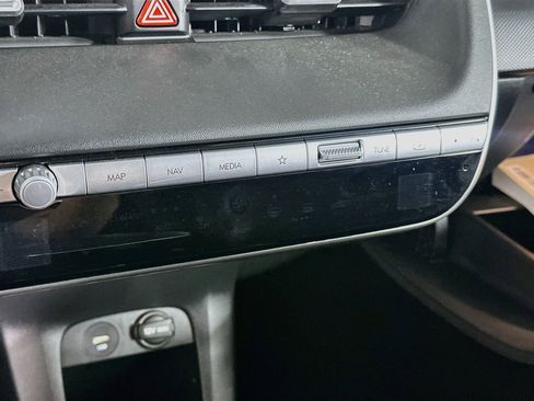 Used 2024 Hyundai Ioniq 5 SEL RWD image 24