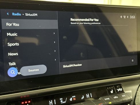 Used 2026 Toyota Camry XLE image 14