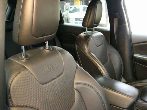 Used 2020 Jeep Cherokee High Altitude image 11