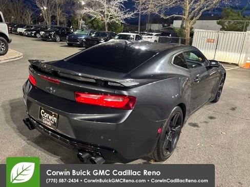 Used 2017 Chevrolet Camaro SS image 6