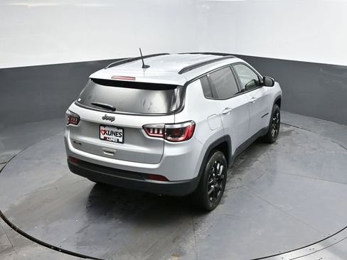 New 2026 Jeep Compass Latitude AWD/4WD image 35