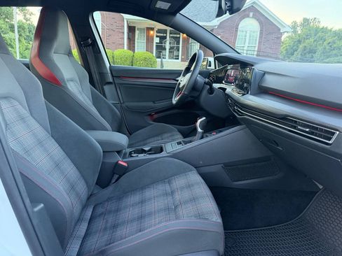 Used 2022 Volkswagen GTI S FWD image 27