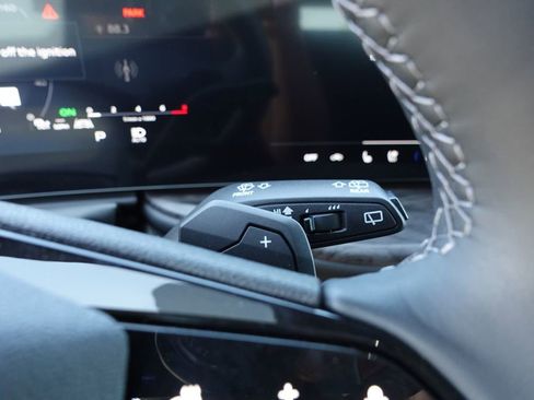 New 2025 Audi Q5 Prestige image 19