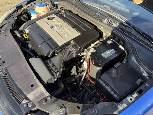 Used 2013 Volkswagen Golf R 2-Door image 12