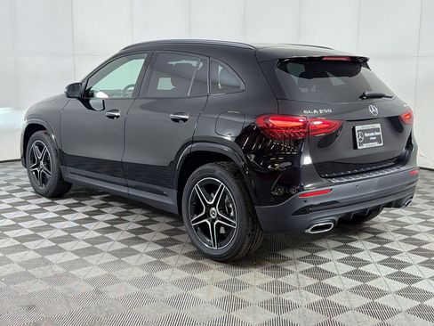 New 2026 Mercedes-Benz GLA 250 4MATIC image 3