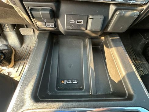 Used 2022 Chevrolet Silverado 3500 High Country w/ Z71 Off-Road Package AWD/4WD image 20