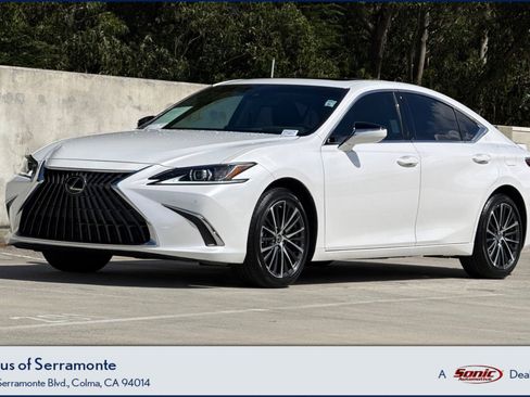 Used 2025 Lexus ES 300h w/ Premium Package image 1