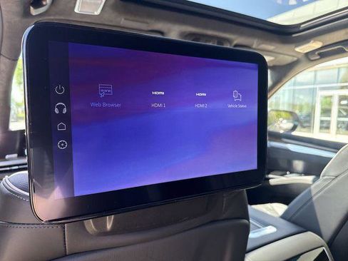 New 2026 Cadillac Escalade ESV Platinum Sport AWD/4WD image 13