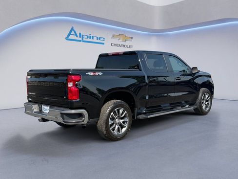 Used 2023 Chevrolet Silverado 1500 LT AWD/4WD image 5