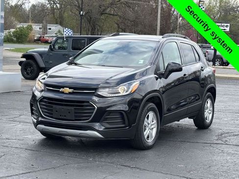 Used 2021 Chevrolet Trax LT AWD/4WD image 26