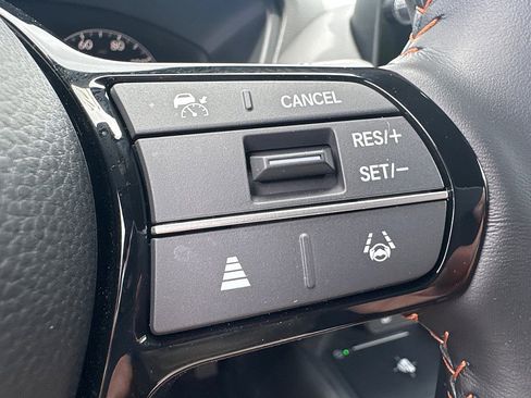Certified 2026 Honda HR-V Sport image 19