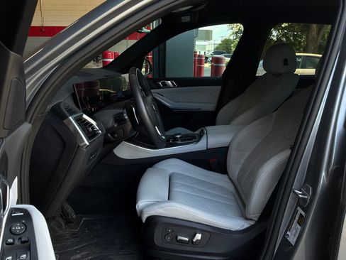 Used 2025 BMW X5 sDrive40i w/ Parking Assistance Package RWD image 9