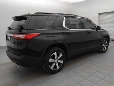 Used 2021 Chevrolet Traverse LT w/ LT Premium Package image 10