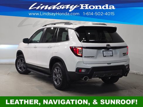 Used 2024 Honda Passport TrailSport image 4