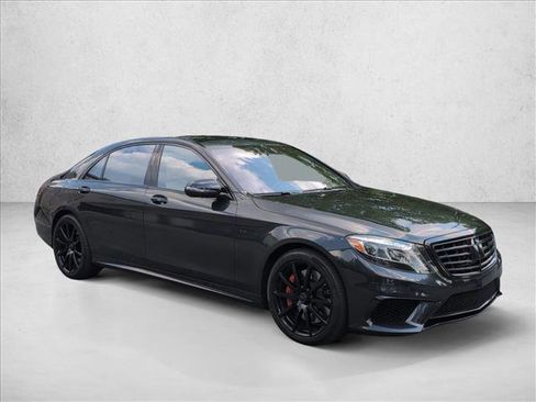 Used 2015 Mercedes-Benz S 63 AMG 4MATIC Sedan image 3