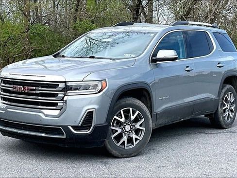 Used 2023 GMC Acadia SLE w/ Driver Convenience Package image 1