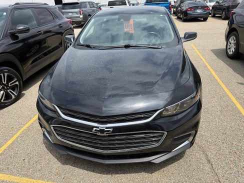 Used 2016 Chevrolet Malibu Hybrid w/ Driver Confidence Package FWD image 6