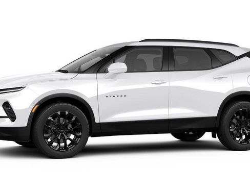 New 2026 Chevrolet Blazer LT AWD/4WD image 4