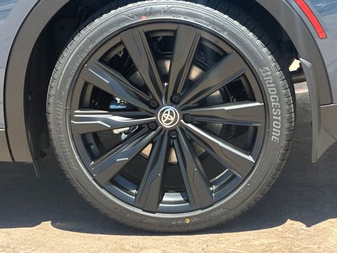 New 2026 Toyota Crown AWD/4WD image 32