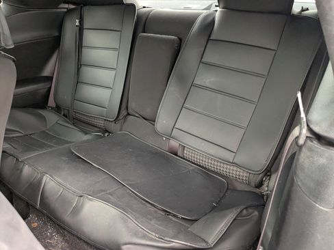 Used 2019 Dodge Challenger SXT image 13