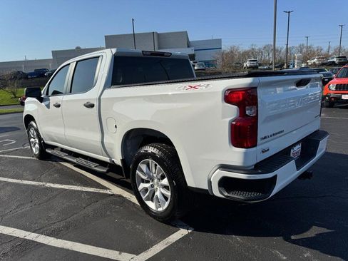 Used 2023 Chevrolet Silverado 1500 Custom image 5