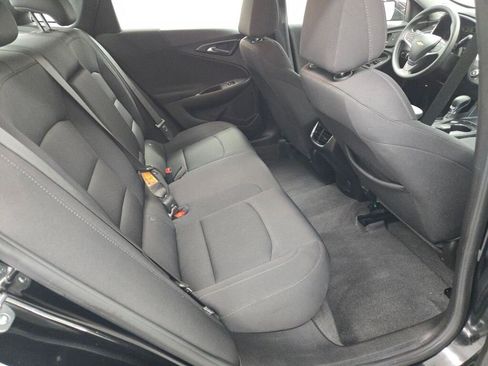 Used 2024 Chevrolet Malibu LT image 11