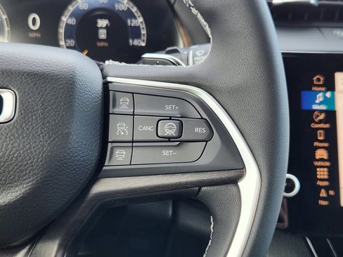 New 2026 Jeep Grand Cherokee Altitude AWD/4WD image 17