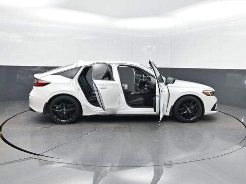 Used 2024 Honda Civic Sport image 35