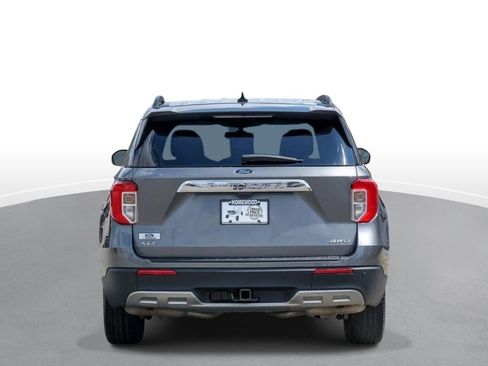 Certified 2023 Ford Explorer XLT w/ Equipment Group 202A AWD/4WD image 7