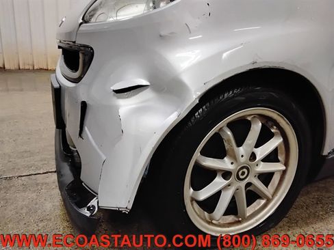 Used 2009 smart fortwo passion image 15