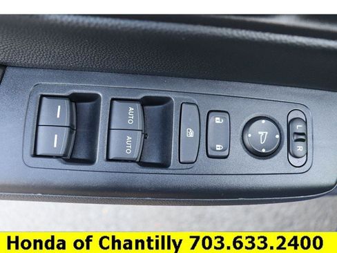 Used 2025 Honda CR-V EX image 21