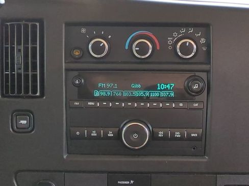 Used 2019 Chevrolet Express 3500 LT w/ LT Preferred Equipment Group RWD image 21
