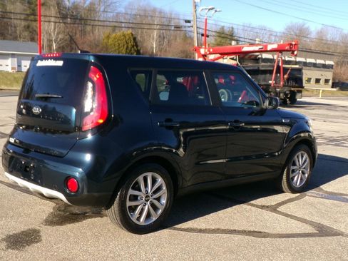 Used 2019 Kia Soul + w/ Audio Package FWD image 2