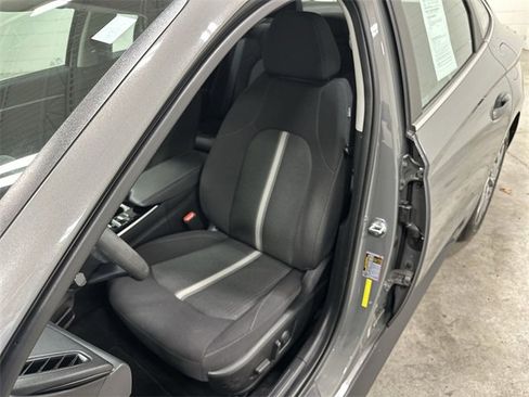 Used 2022 Hyundai Sonata SEL image 15