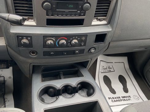 Used 2007 Dodge Ram 2500 Truck SLT image 15