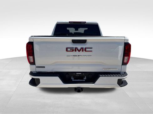 New 2026 GMC Sierra 1500 Elevation w/ Elevation Select Package AWD/4WD image 18