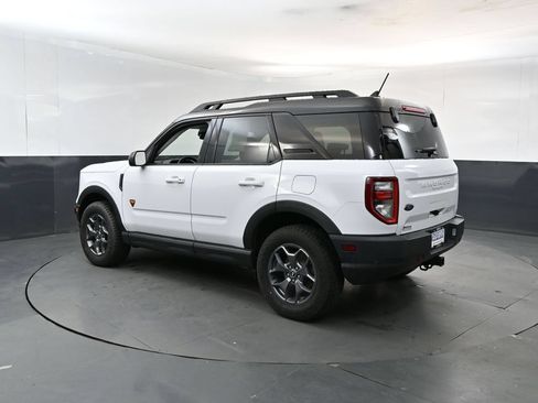 Used 2021 Ford Bronco Sport Badlands w/ Badlands Package AWD/4WD image 3