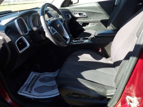 Used 2017 Chevrolet Equinox LT w/ Convenience Package image 14