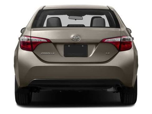 Used 2016 Toyota Corolla LE FWD image 8