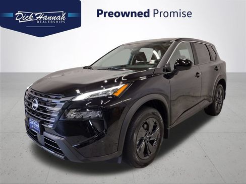 Used 2026 Nissan Rogue SV w/ Cold Weather Package AWD/4WD image 1
